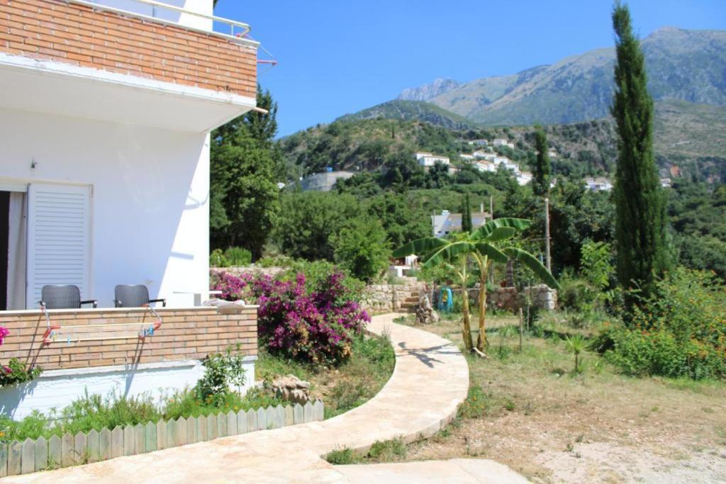 Penelope 2 Hotel Dhërmi Kültér fotó
