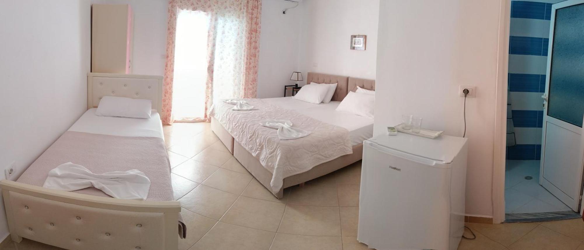 Penelope 2 Hotel Dhërmi Kültér fotó